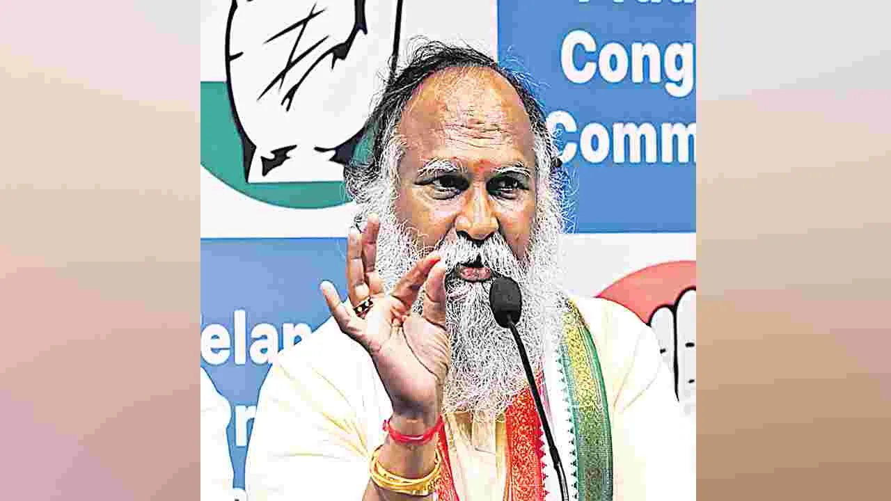 రేవంత్‌, ఉత్తమ్‌లను బద్నాం చేసేందుకు హరీశ్‌ యత్నం