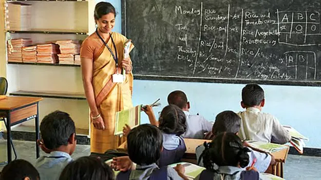 టీచర్లకు ప్రత్యేక టెట్‌