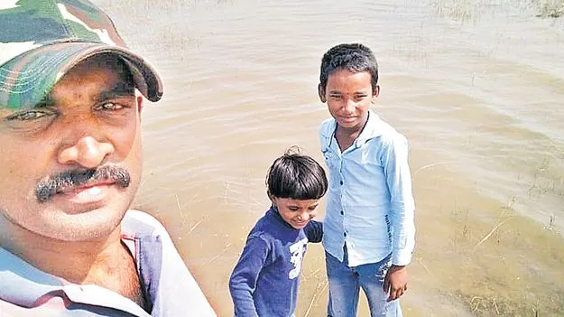 చక్కని భోజనం పెట్టించి.. నీళ్లలోకి తోసేసి