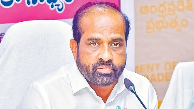 సమగ్ర నివేదిక ఇవ్వండి