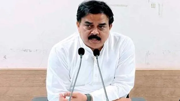 రాష్ట్రంలో వెయ్యి మినీ మార్టులు