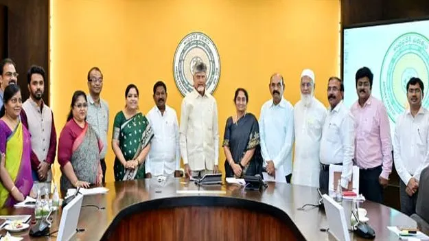 పేద విద్యార్థికి అండ