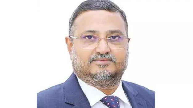 వృత్తిపర సామర్థ్యం మెరుగుపర్చుకోవాలి