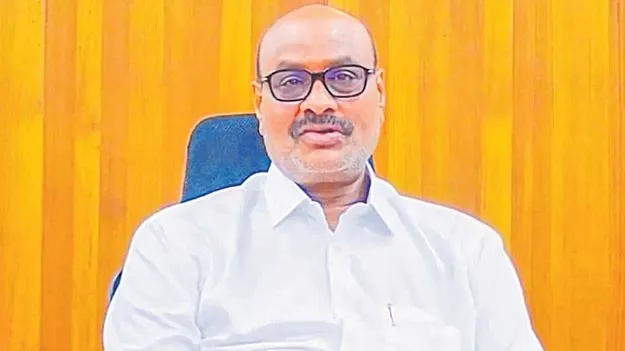 వైసీపీవి రాజకీయ డ్రామాలు