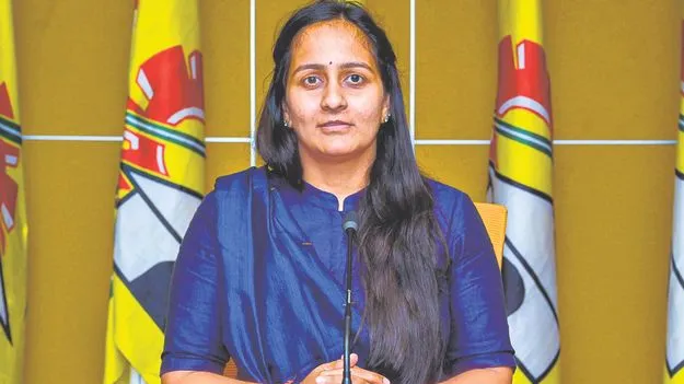 వైసీపీ పాలనలో మహిళలకు చీకటి రోజులు 