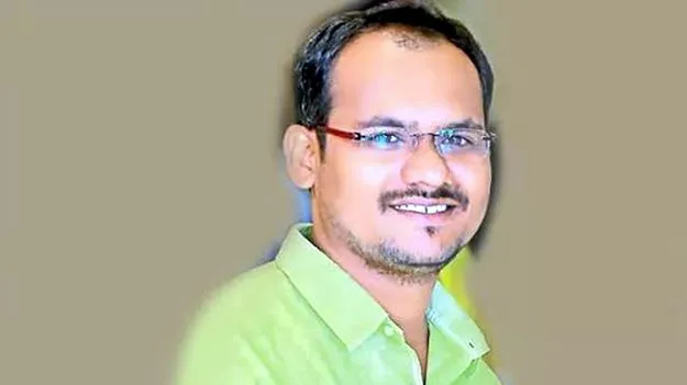 ఫోర్జరీ సంతకాలతో రూ.33 లక్షలు డ్రా!
