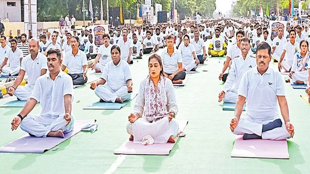 రాష్ట్రవ్యాప్తంగా యోగాంధ్ర 