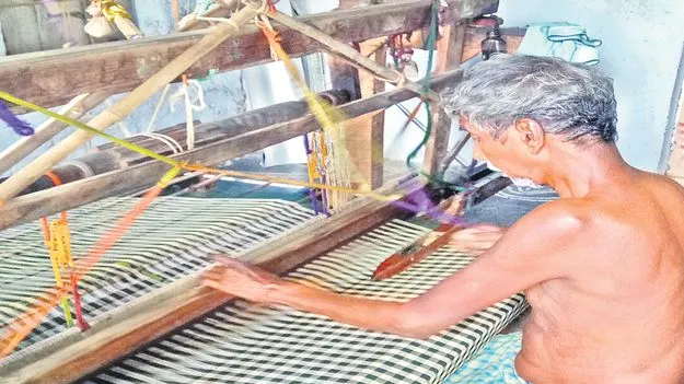 నేతన్నకు ‘పవర్‌’ గిఫ్ట్‌