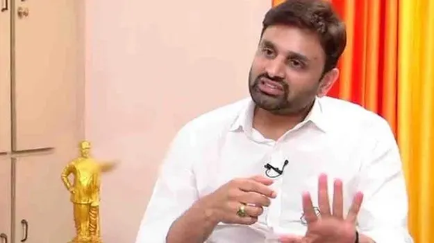 డిన్నర్‌కు పిలిస్తే వెళ్లానంతే!