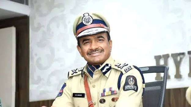తెలంగాణ పోలీస్‌ శాఖలో భారీ మార్పులు.. 513 మంది సిబ్బంది బదిలీ