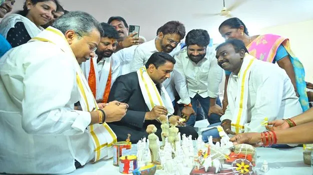 కొండపల్లి బొమ్మల పండుగ ప్రారంభం 