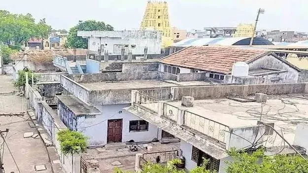 ధర్మపురిలో భూసేకరణపై నిర్వాసితుల ఆందోళన