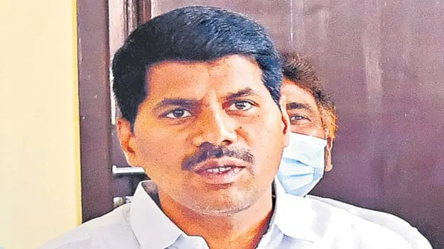 వెంకట్రామిరెడ్డిపై వేటు!