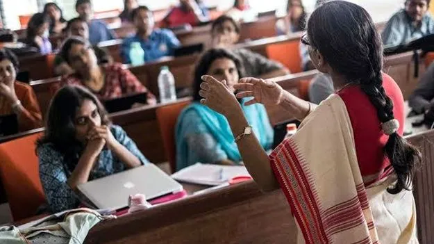 అదానీ స్కిల్స్‌తో ఉన్నత విద్యాశాఖ ఒప్పందం
