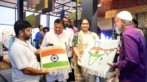 హస్త కళాకారులకు అండగా కూటమి ప్రభుత్వం