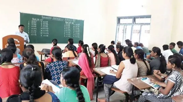 నేడు జేఎల్స్‌కు పదోన్నతులు