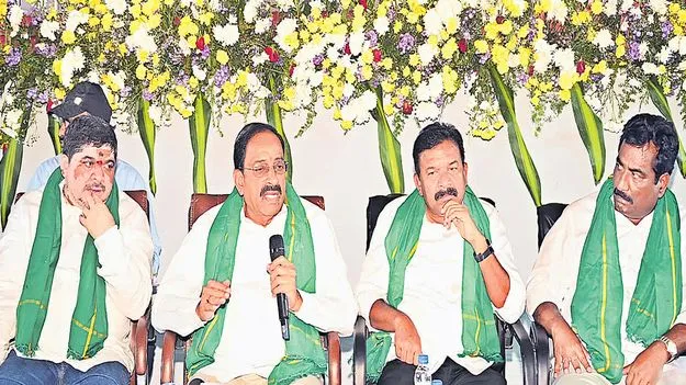 మీరు చేసిన అప్పు రూ.8.50 లక్షల కోట్లు.. మేం మిత్తి కడుతున్నాం! 