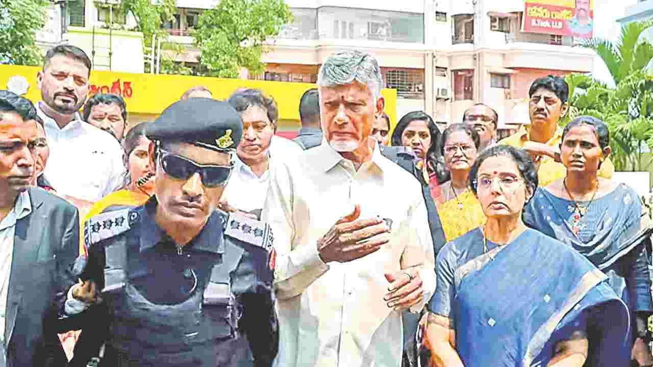 చంద్రబాబు ఎన్‌ఎస్‌జీ కమాండోకు వడదెబ్బ