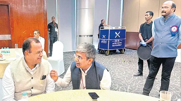 ఎన్‌హెచ్‌-65 విస్తరణ పనులు త్వరగా చేపట్టండి 