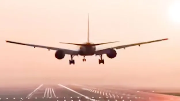 కేంద్రం నిర్ణయంతో విమాన చార్జీల పెరుగుదల