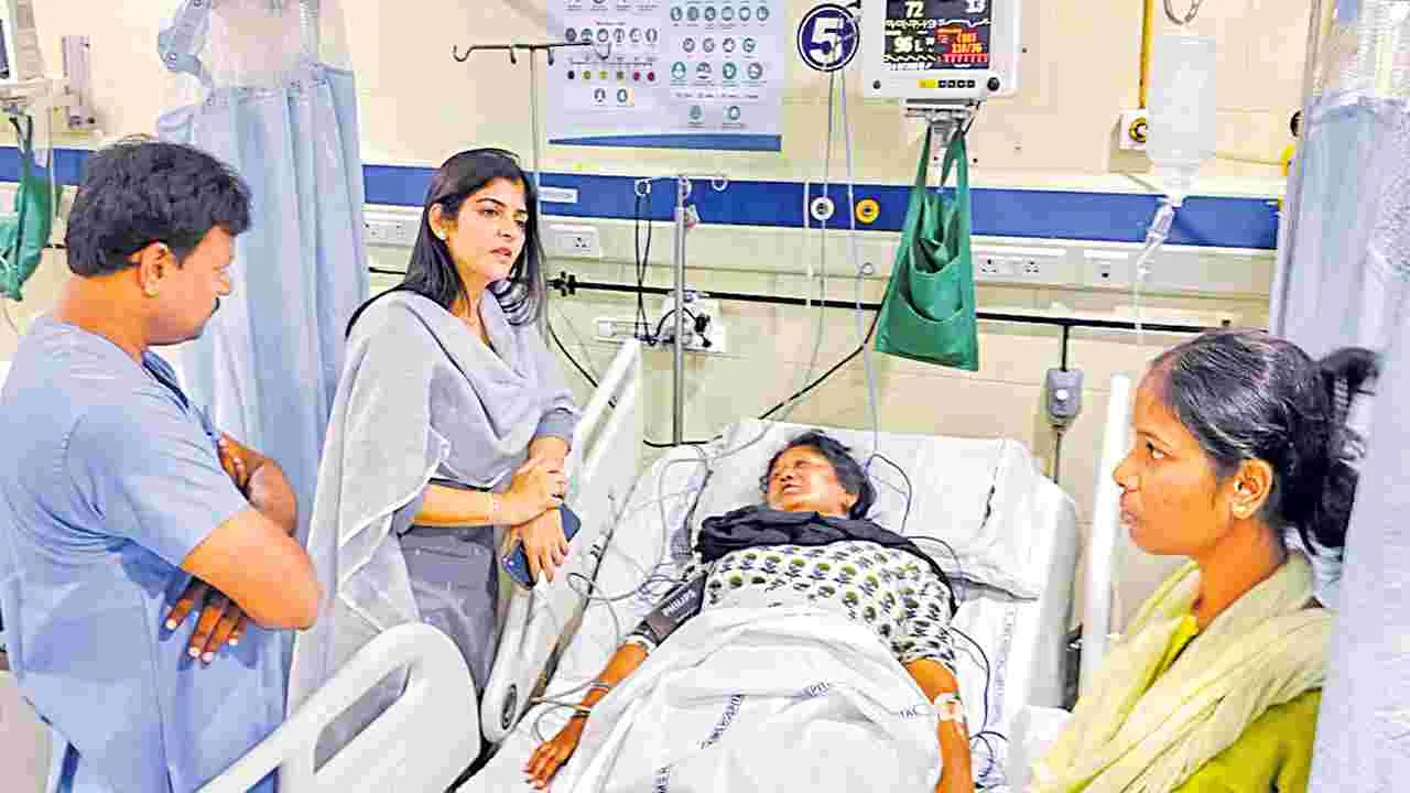 వైసీపీ మహిళా నేత ఆత్మహత్యాయత్నం