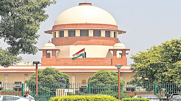 ఏపీ మద్యం కేసులో సిట్‌దే విచక్షణాధికారం