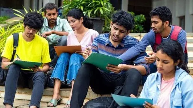 ఐసెట్‌ అడ్మిషన్లకు షెడ్యూల్‌ విడుదల