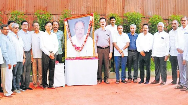 బుల్లిరామయ్య సేవలు మరువలేనివి