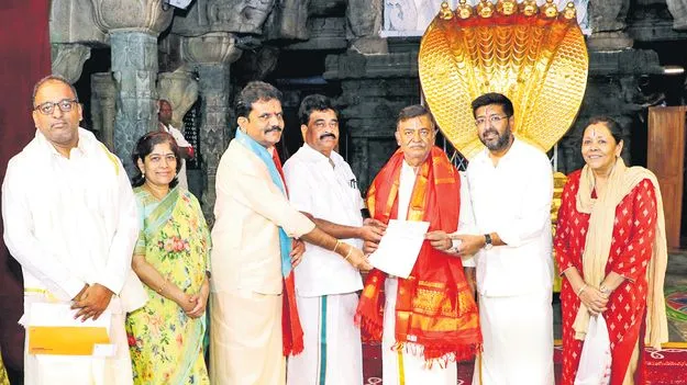 ఎస్వీ ప్రాణదానం ట్రస్టుకు రూ.కోటి విరాళం
