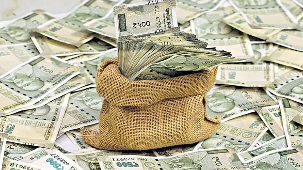 ఉపాధిలో మెటీరియల్‌ పనుల లక్ష్యం పూర్తి