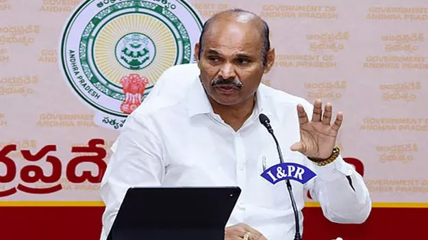 పేదల ఇళ్లను వేగంగా పూర్తి చేయాలి: కొలుసు