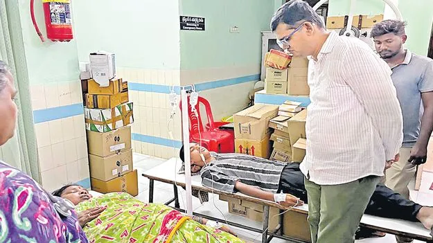 వాంతులు, విరేచనాలతో 80 మందికి అస్వస్థత