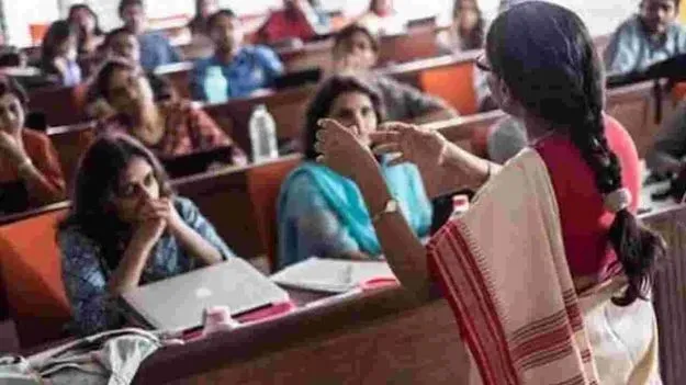 వారికో న్యాయం.. మాకో న్యాయమా?