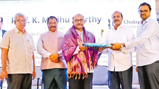 వ్యక్తిగతంగా, వృత్తిపరంగా విజయం సాధించాలి