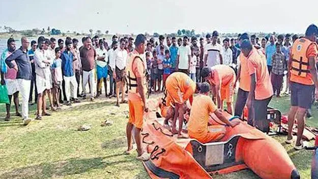 శోకసంద్రం.. తుంగాతీరం