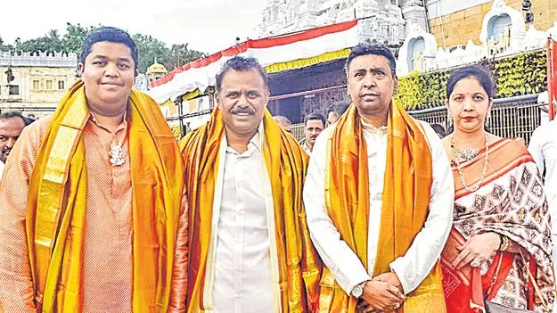సామాన్య భక్తులకే అధిక ప్రాధాన్యం