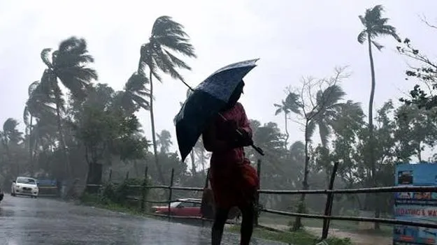 అక్కరకురాని అల్పపీడనాలు!