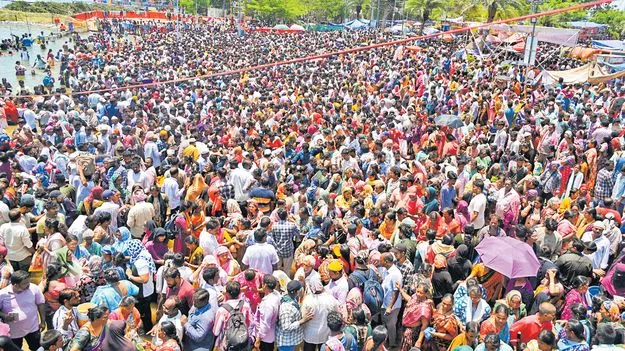 దారులన్నీ దర్గా వైపే!