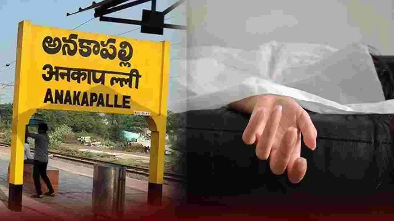 కస్తుర్బా స్కూల్‌లో పాము కాటుతో విద్యార్థిని మృతి.. ‌స్టాఫ్‌పై సస్పెన్షన్ వేటు..