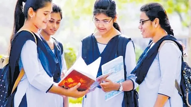 మార్కుల రికార్డులు!