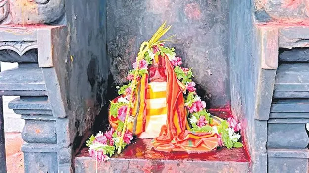 దైవానుగ్రహం కోసమే హనుమ విగ్రహం చోరీ