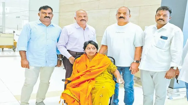 ఎడారి బతుకులో అనురాగం ఎండమావి!