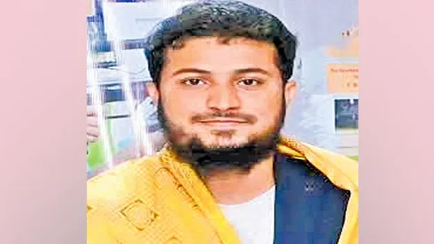 ఢిల్లీలో దొరికిన సాదిక్‌?