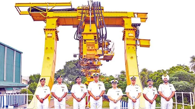 సబ్‌మెరైన్‌ రెస్క్యూ యూనిట్‌లోకి ‘లార్స్‌’
