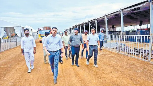 898 కోట్లతో ఫుట్‌వేర్‌ప్లాంట్‌