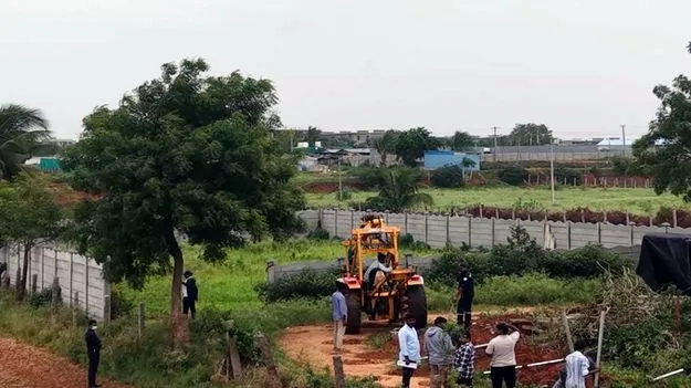 చెర వీడిన.. రూ.30 వేల కోట్ల భూమి