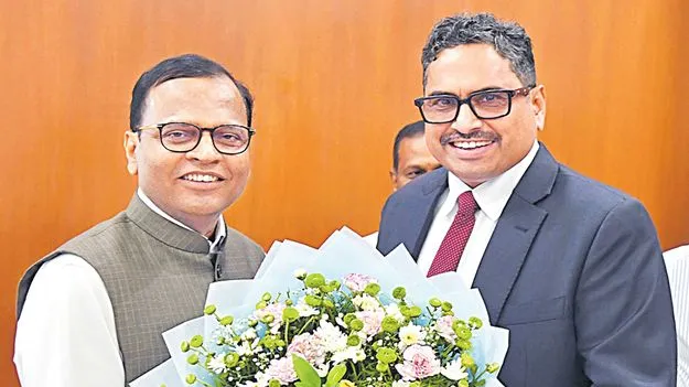 ప్రభుత్వ ప్రధాన కార్యదర్శిగా సంజయ్‌ జాజు బాధ్యతల స్వీకరణ