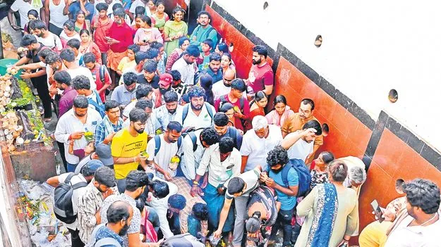 తిరుమలలో పెరిగిన రద్దీ