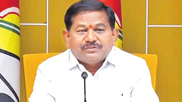 మారీచుడు వేషం మార్చినట్లు రాజధానిపై మాట మార్పు
