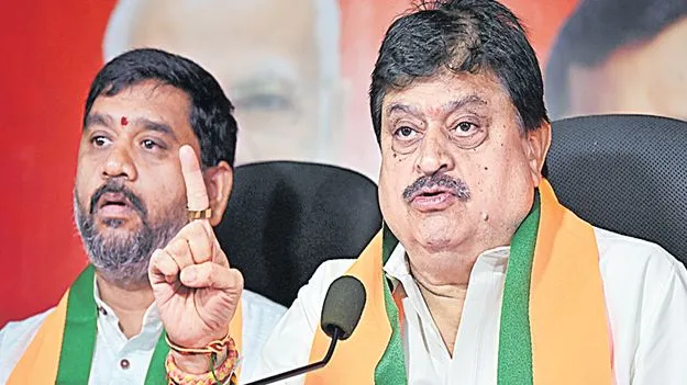 ‘ఇందిరమ్మ ఇళ్ల’తో సర్కారు కొత్త నాటకం!